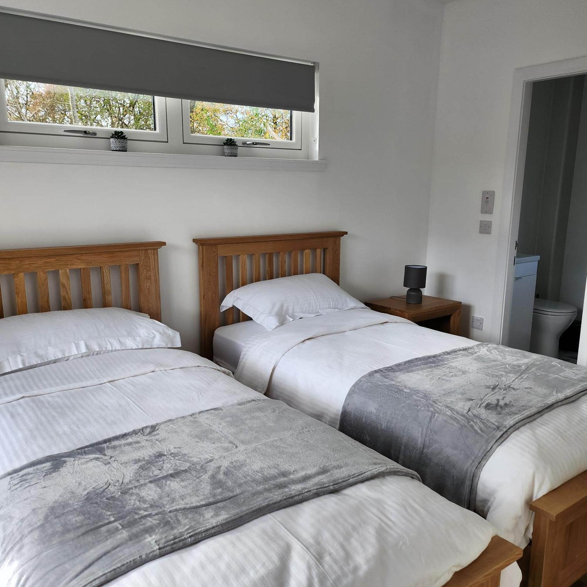The Chalet At Wyvis Spean Bridge Esterno foto